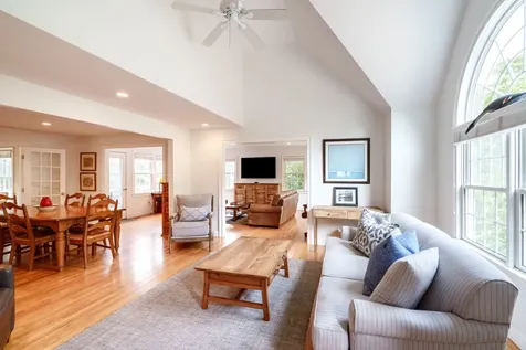 24 Pulpit Lane Edgartown MA 02539
