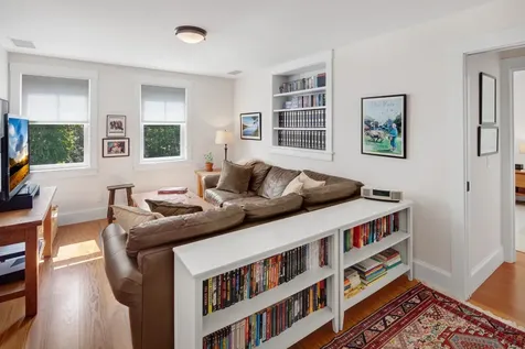 32 South Pond Road West Tisbury MA 02575