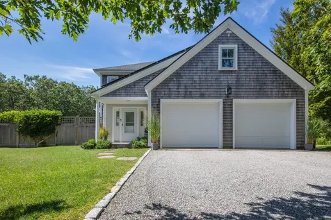 32 South Pond Road West Tisbury MA 02575