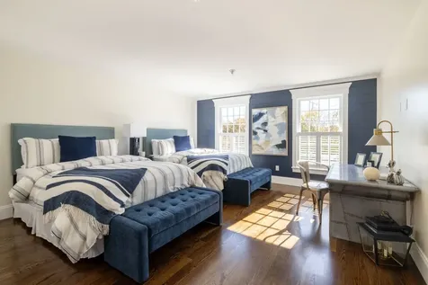 183 Upper Main Street Edgartown MA 02539