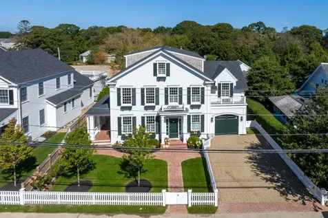 183 Upper Main Street Edgartown MA 02539