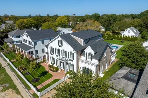183 Upper Main Street Edgartown MA 02539