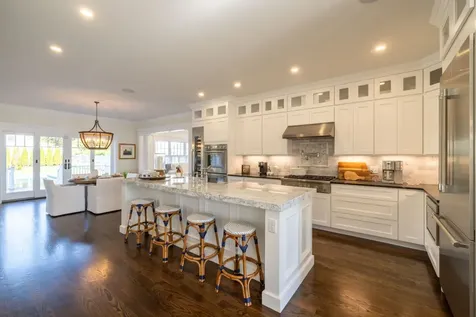 183 Upper Main Street Edgartown MA 02539