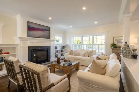 183 Upper Main Street Edgartown MA 02539