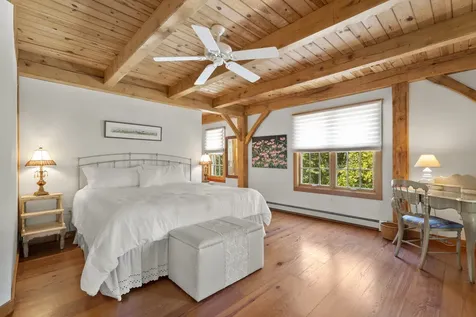 84 Cuttyhunk Avenue Vineyard Haven MA 02568