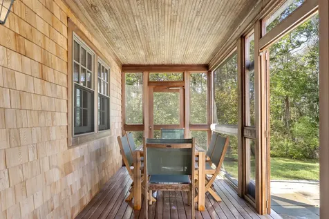 84 Cuttyhunk Avenue Vineyard Haven MA 02568