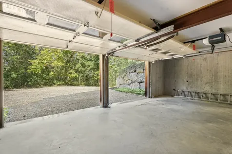 84 Cuttyhunk Avenue Vineyard Haven MA 02568