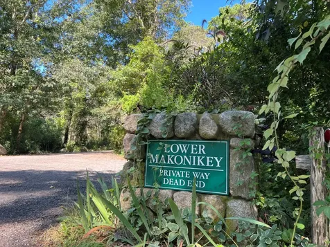 84 Cuttyhunk Avenue Vineyard Haven MA 02568