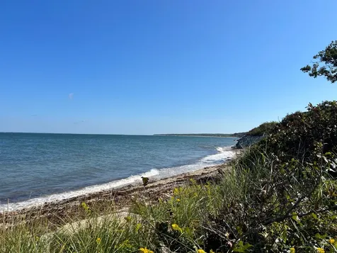 84 Cuttyhunk Avenue Vineyard Haven MA 02568