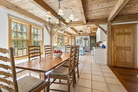 84 Cuttyhunk Avenue Vineyard Haven MA 02568