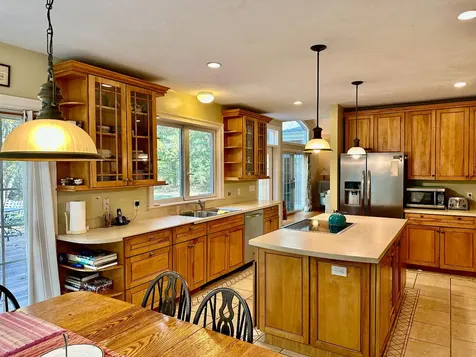 248 Pond Road West Tisbury MA 02575