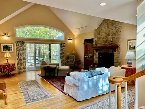 248 Pond Road West Tisbury MA 02575