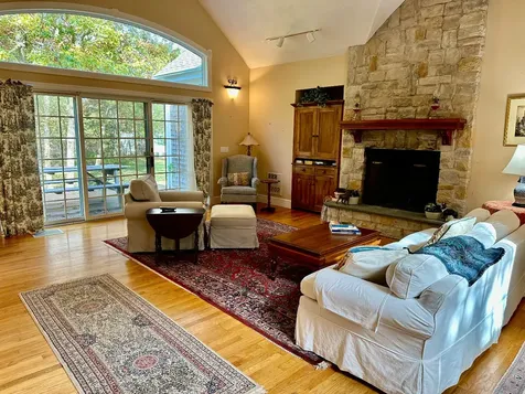 248 Pond Road West Tisbury MA 02575