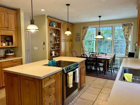 248 Pond Road West Tisbury MA 02575