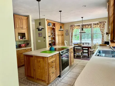 248 Pond Road West Tisbury MA 02575