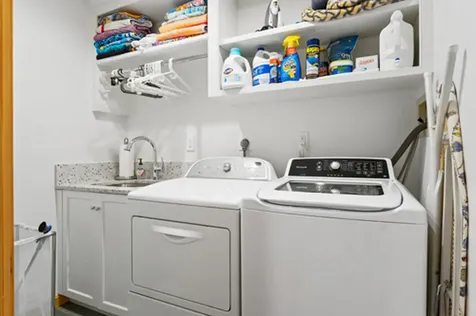 11 Plains Court Edgartown MA 02539