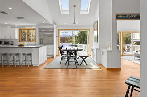 11 Plains Court Edgartown MA 02539