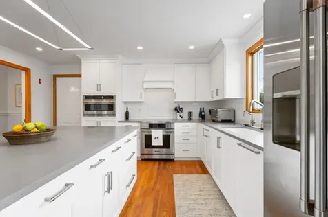 11 Plains Court Edgartown MA 02539