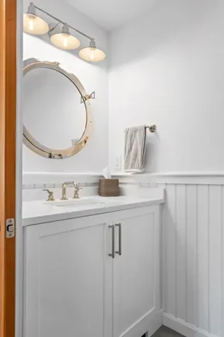 11 Plains Court Edgartown MA 02539