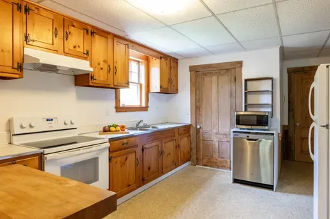 324 Main Street Vineyard Haven MA 02568