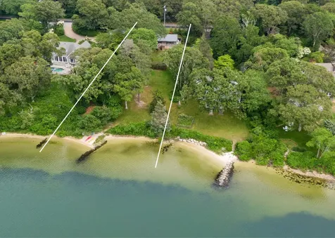 389 Barnes Road Oak Bluffs MA 02557