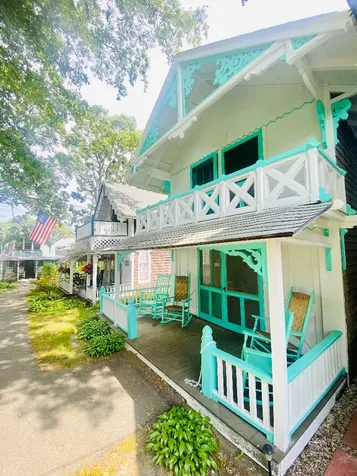 8 Wesleyan Grove Oak Bluffs MA 02557