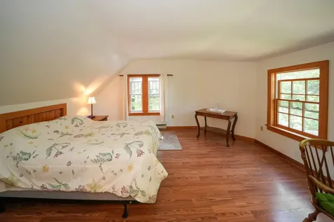 83 Wing Road Oak Bluffs MA 02557