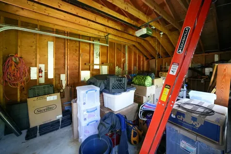 83 Wing Road Oak Bluffs MA 02557
