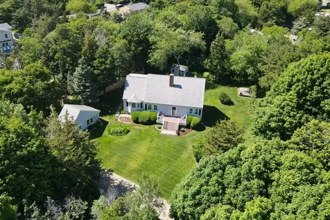 83 Wing Road Oak Bluffs MA 02557