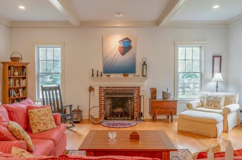 23 Jennie Lane Edgartown MA 02539