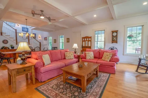 23 Jennie Lane Edgartown MA 02539