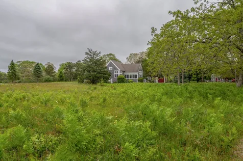23 Jennie Lane Edgartown MA 02539