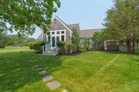 23 Jennie Lane Edgartown MA 02539