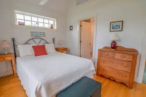 23 Jennie Lane Edgartown MA 02539