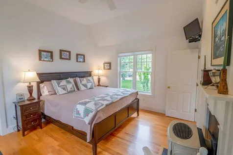 23 Jennie Lane Edgartown MA 02539