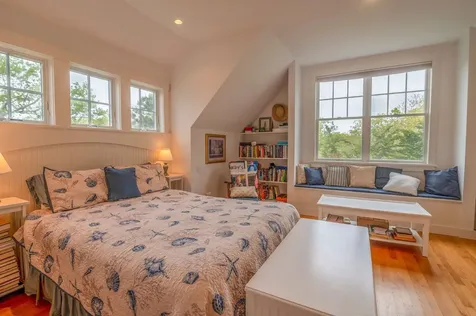 23 Jennie Lane Edgartown MA 02539