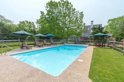 23 Jennie Lane Edgartown MA 02539