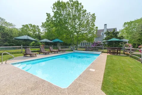 23 Jennie Lane Edgartown MA 02539