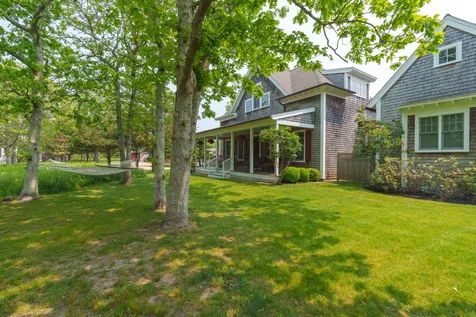 23 Jennie Lane Edgartown MA 02539