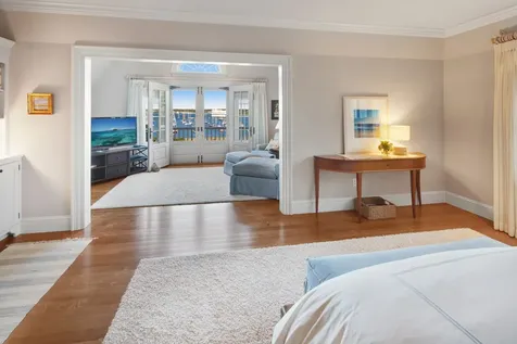 103 Main Street Vineyard Haven MA 02568