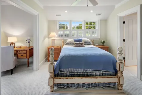 103 Main Street Vineyard Haven MA 02568