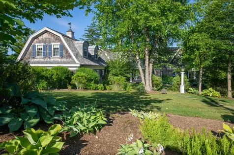 103 Main Street Vineyard Haven MA 02568