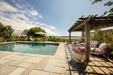 103 Main Street Vineyard Haven MA 02568