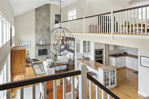 18 Woodhaven Drive Edgartown MA 02539