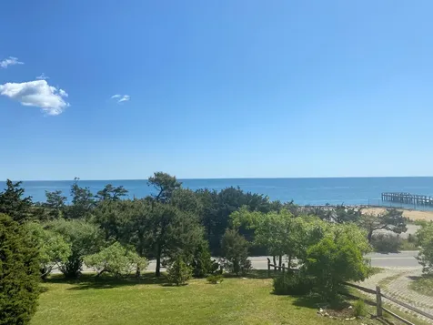 15 Mill Square Oak Bluffs MA 02557