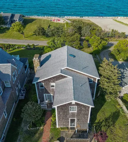 15 Mill Square Oak Bluffs MA 02557