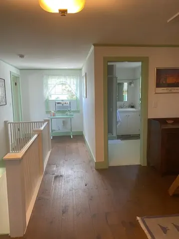 15 Mill Square Oak Bluffs MA 02557