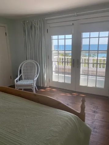 15 Mill Square Oak Bluffs MA 02557
