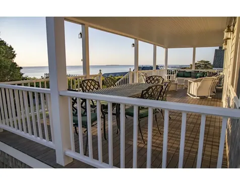 15 Mill Square Oak Bluffs MA 02557