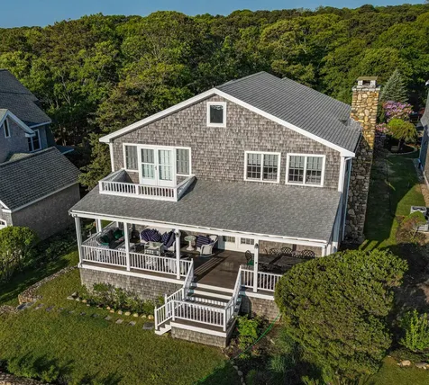 15 Mill Square Oak Bluffs MA 02557